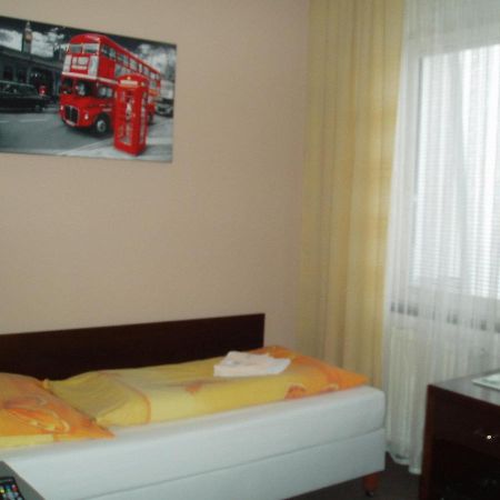 Hotel Bila Ruze Brno Luaran gambar