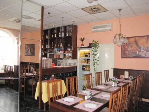 Hotel Bila Ruze Brno Luaran gambar